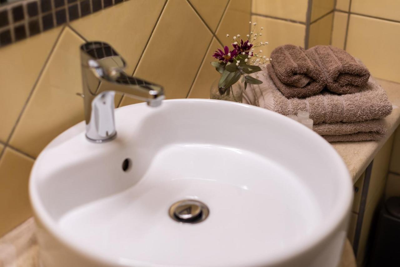Arsas Suites Νικήτη Εξωτερικό φωτογραφία
